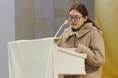 20251221-094139-LNOW-betlamska-svotlo-katedr†la-251221_09-41-39_IMG_0442