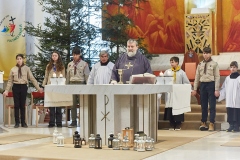 20251221-101742-LNOW-betlamska-svotlo-katedr†la-251221_10-17-42_IMG_0556